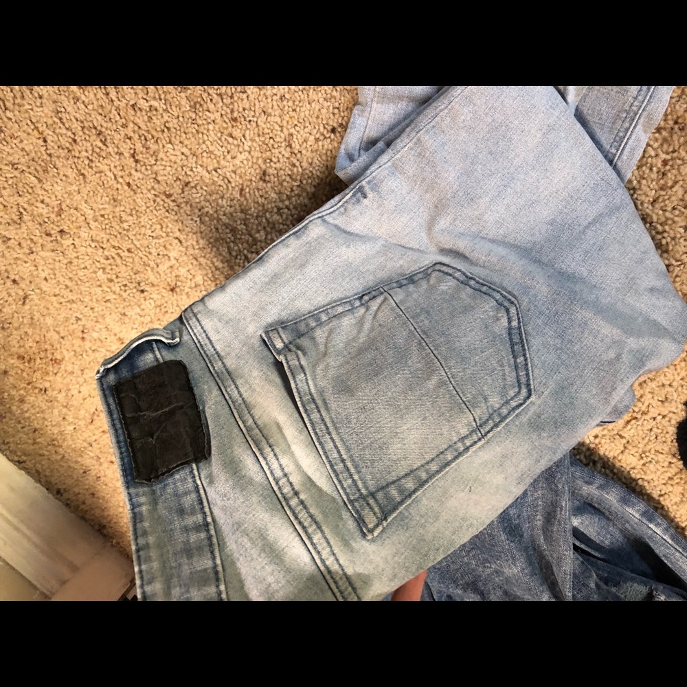Jeans - Picture 2 of 2